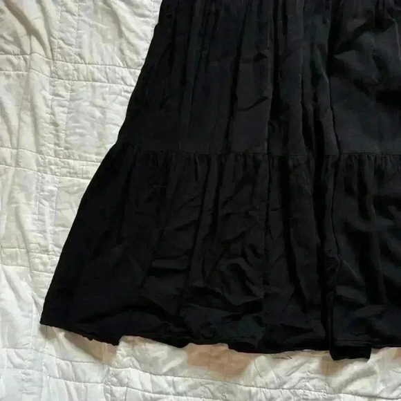 Zesica womens small Black maxi dress tiered flutter sleeves smocked loose flowy - Picture 7 of 7